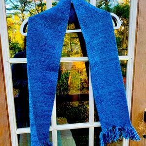 Handmade knit blue scarf with fringe men’s Coat scarf NWT